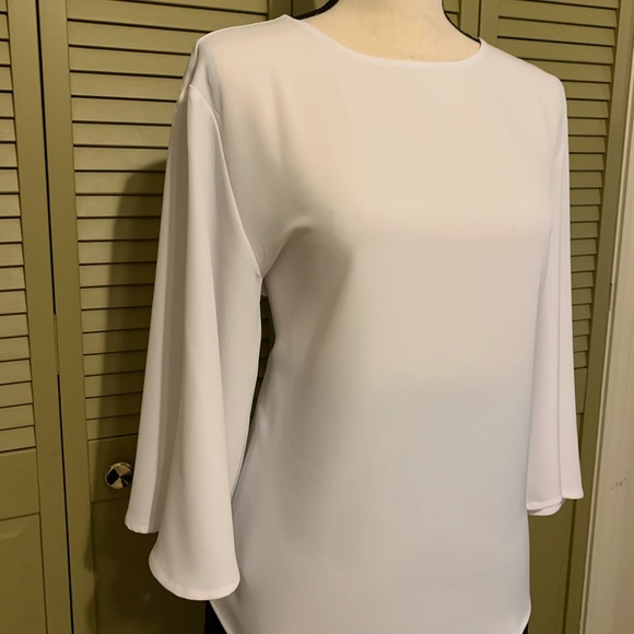 NWOT Essential Top - Picture 1 of 8